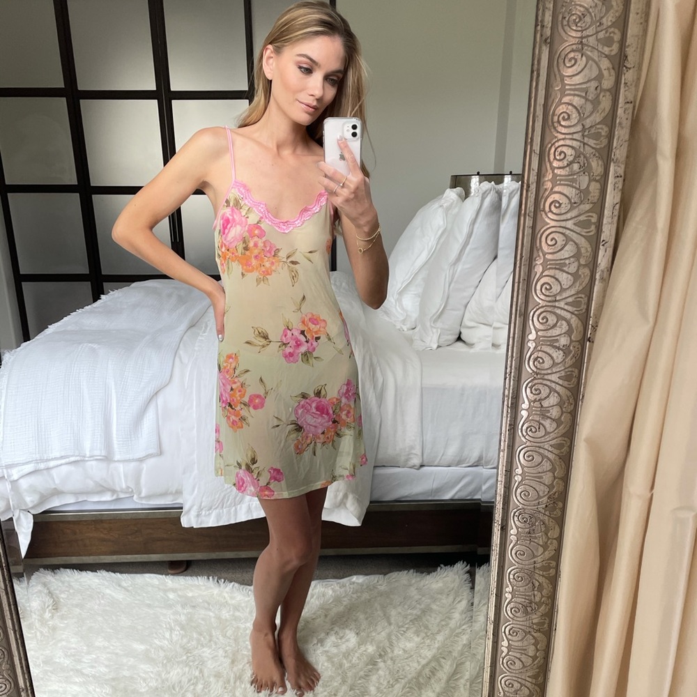 Sheer mesh floral chemise